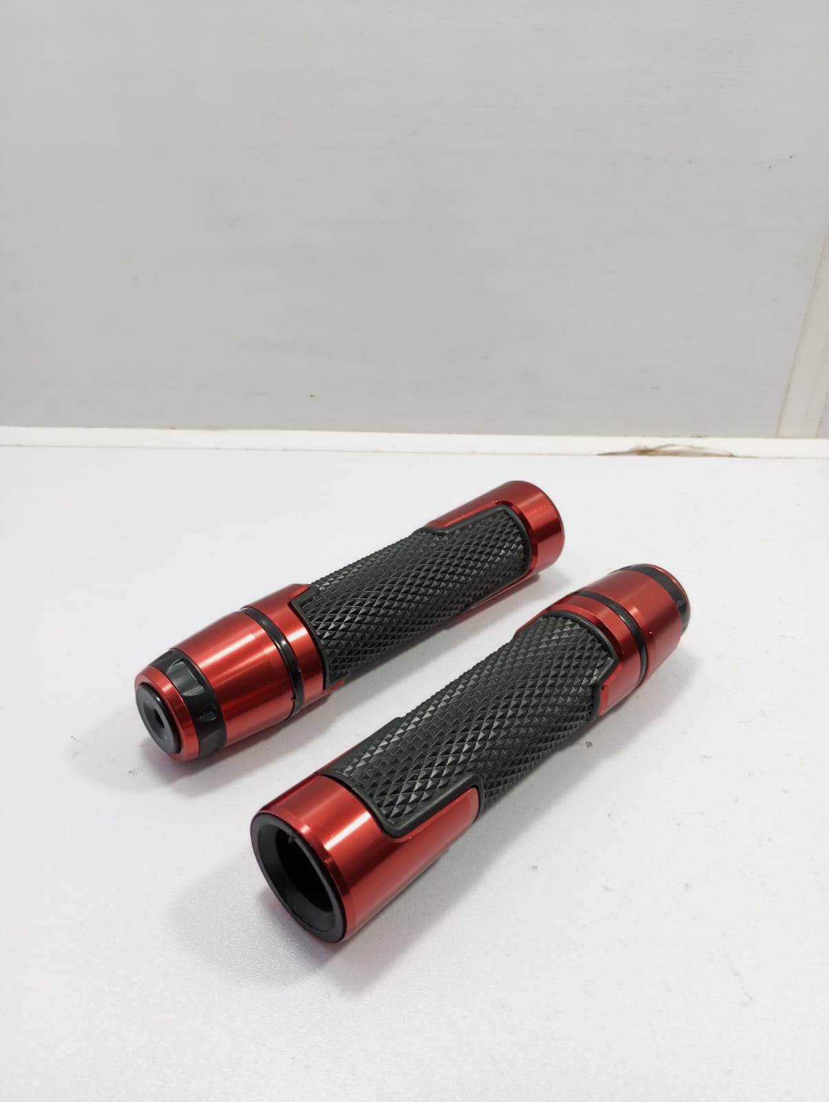 ACCELATOR  GRIPS